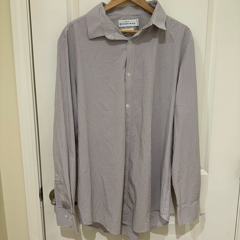 Mizzen+Main Blue and White Dress Shirt